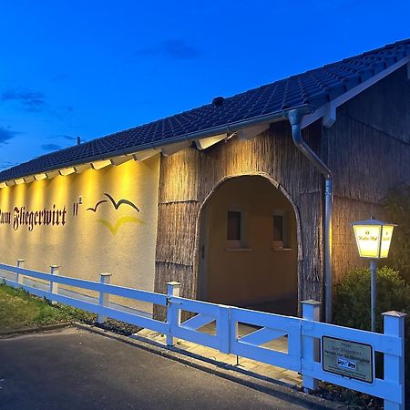 Mengen Hotel Zum Fliegerwirt מראה חיצוני תמונה